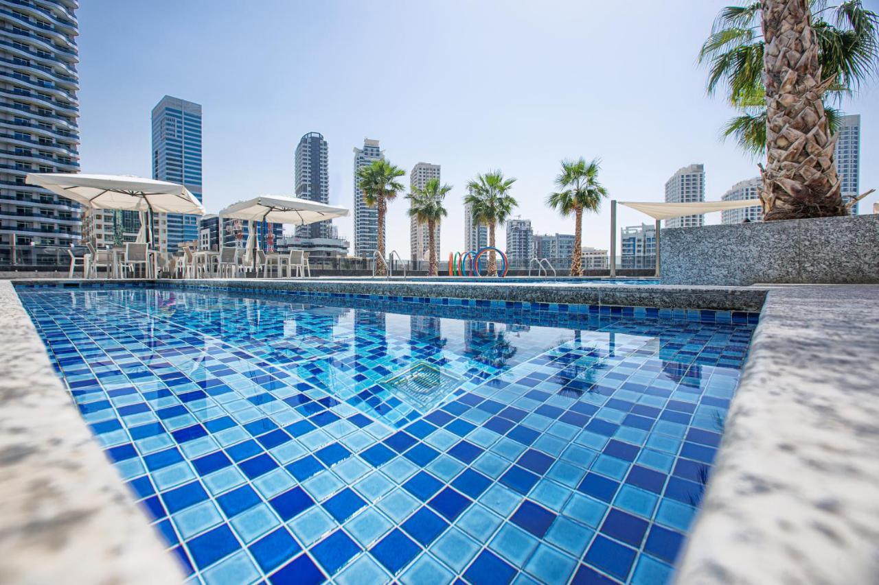 5 Star Sparkle Tower By Swarovski, Dubai Marina Exterior photo